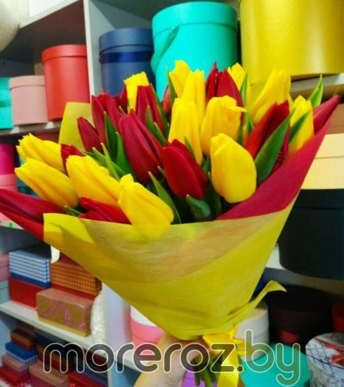 Букет "Красные и желтые тюльпаны"