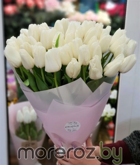 Букет белых тюльпанов "Нежный апрель"