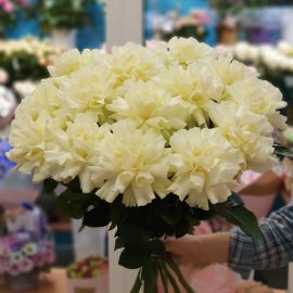Букет белых французских роз