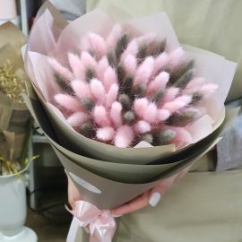 Букет серо-розового лагуруса