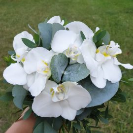 Букет невесты из орхидей "Дивный сад"
