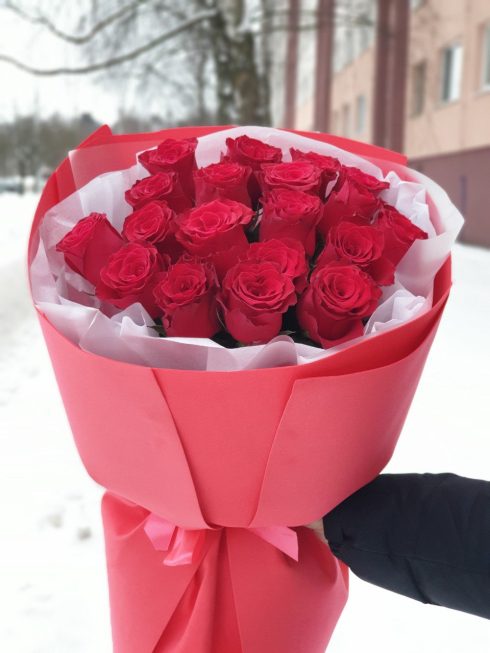 Букет красных роз